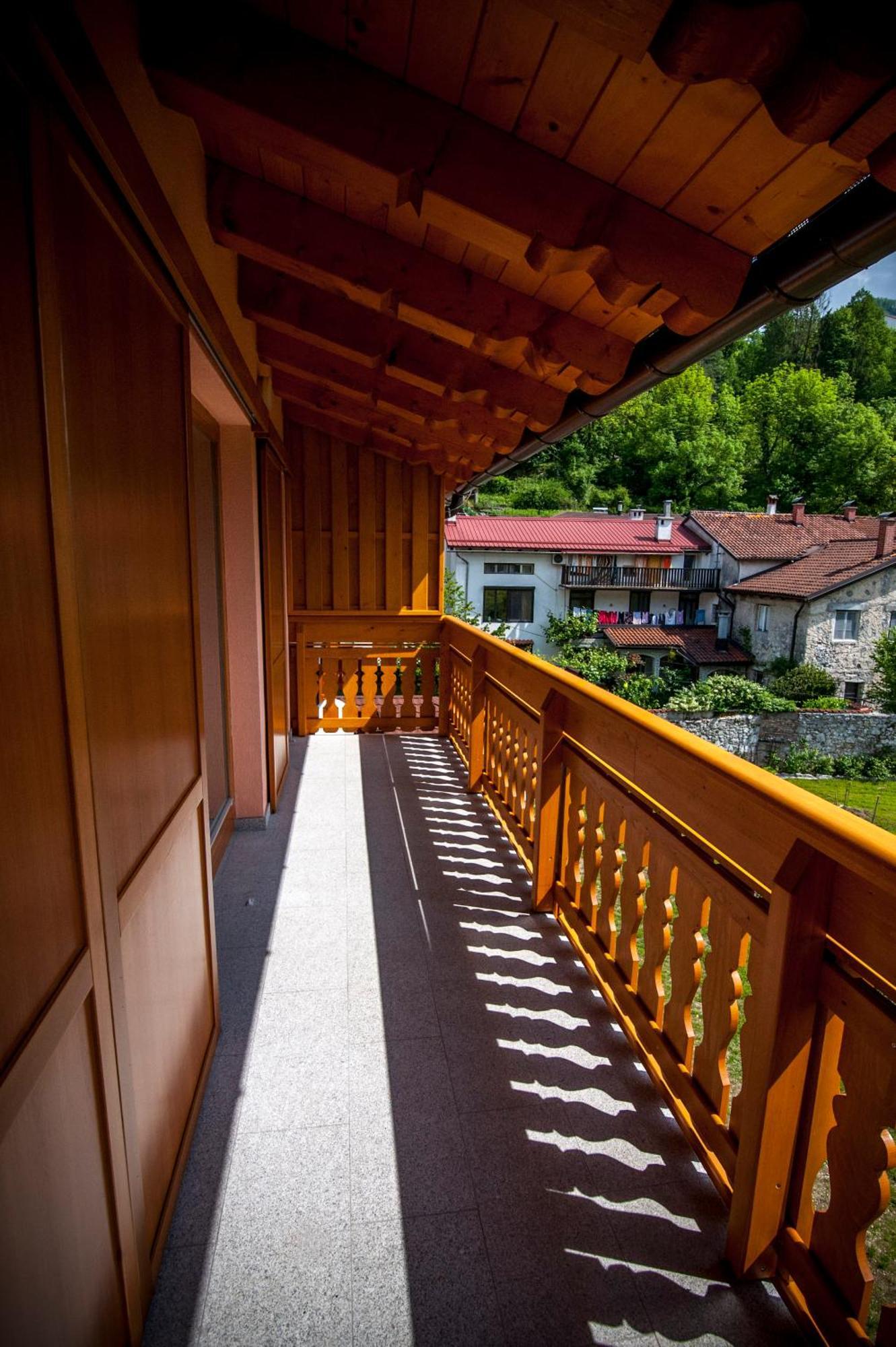 Apartments Masera Kobarid Rom bilde