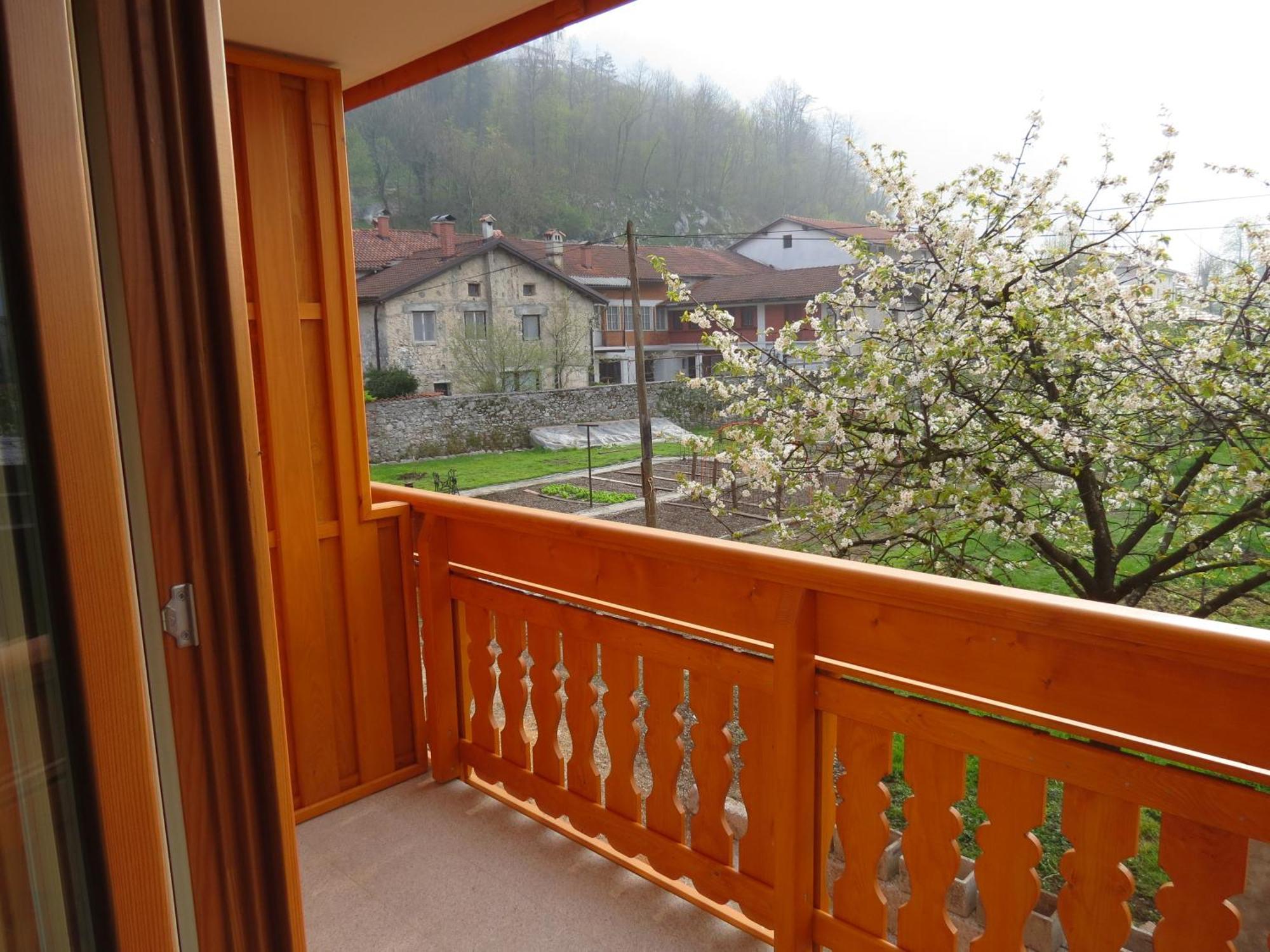 Apartments Masera Kobarid Rom bilde